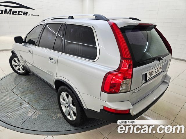 Volvo XC90 2011 — photo 4