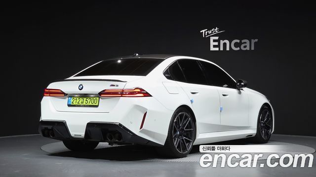 BMW M5 2025 — photo 2