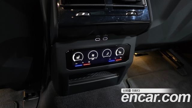 BMW M5 2025 — photo 25