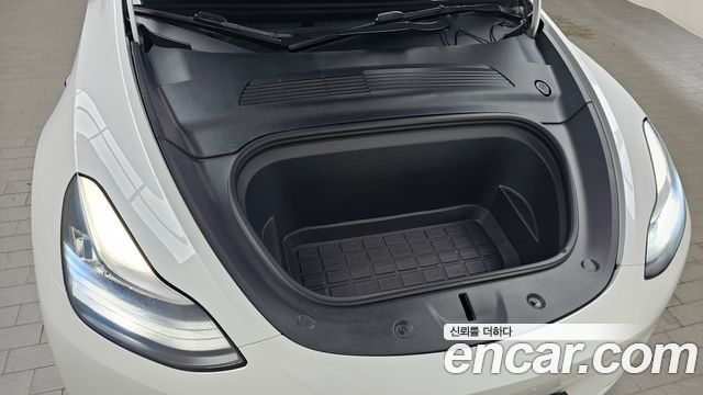 Tesla Model Y 2021 — photo 6