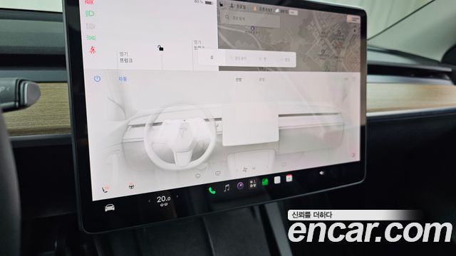 Tesla Model Y 2021 — photo 18