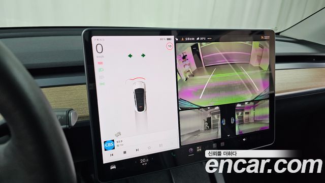 Tesla Model Y 2021 — photo 21