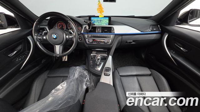 BMW 3-Series 2015 — photo 10