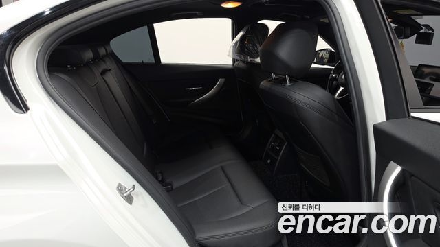 BMW 3-Series 2015 — photo 17