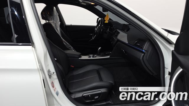 BMW 3-Series 2015 — photo 16