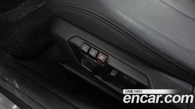BMW 3-Series 2015 — photo 31