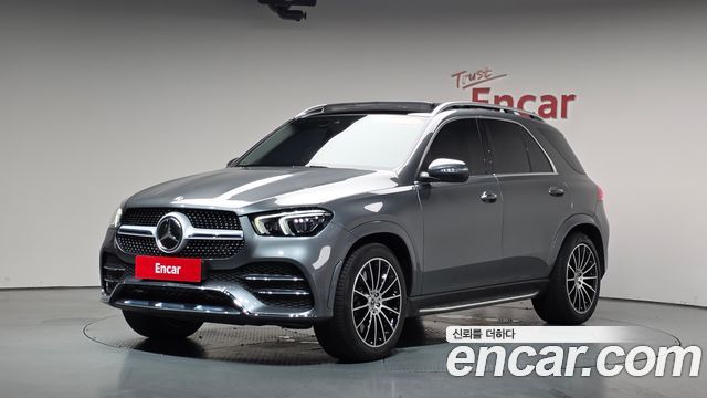 Mercedes-Benz GLE-Class 2023 — photo 38