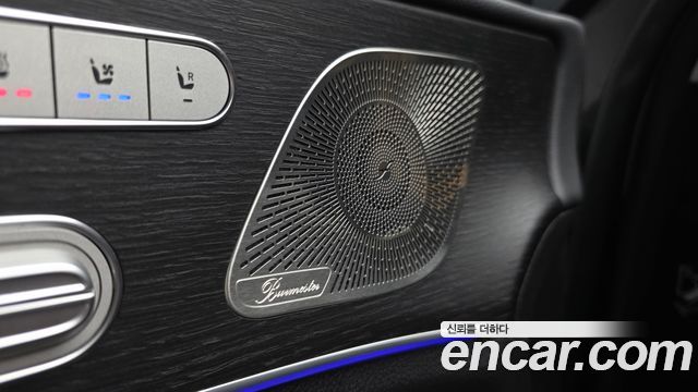 Mercedes-Benz GLE-Class 2023 — photo 25
