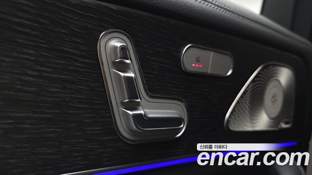 Mercedes-Benz GLE-Class 2023 — photo 35