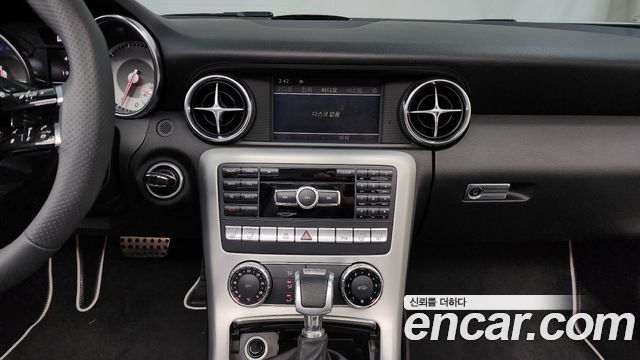 Mercedes-Benz SLK-Class 2012 — photo 14