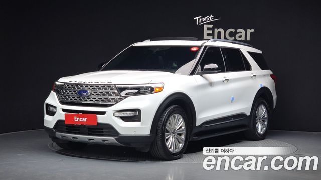 Ford Explorer 2020 — photo 1