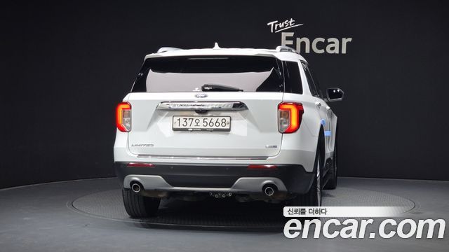 Ford Explorer 2020 — photo 4