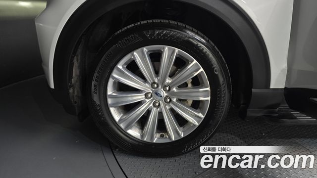 Ford Explorer 2020 — photo 5