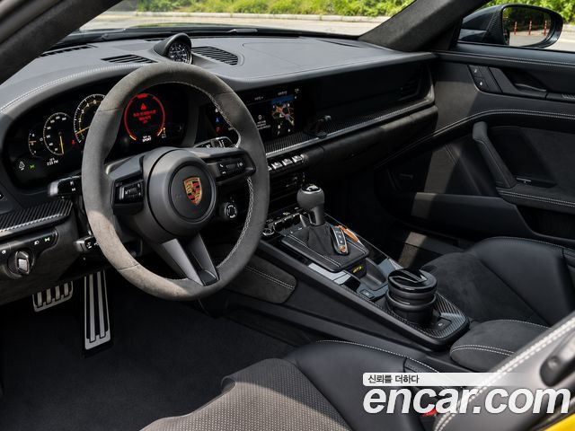 Porsche 911 2026 — photo 8