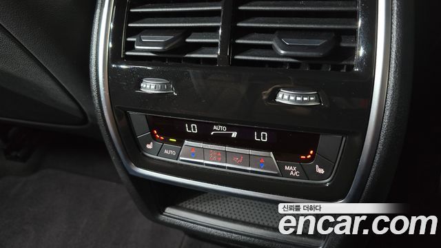 BMW X6 2026 — photo 31
