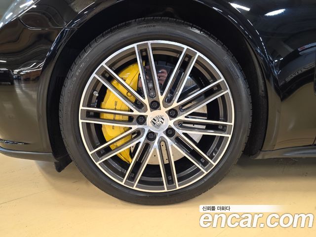 Porsche Panamera 2018 — photo 6