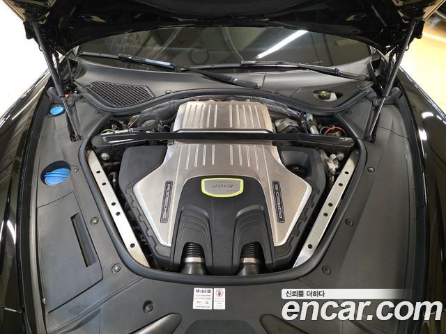 Porsche Panamera 2018 — photo 7