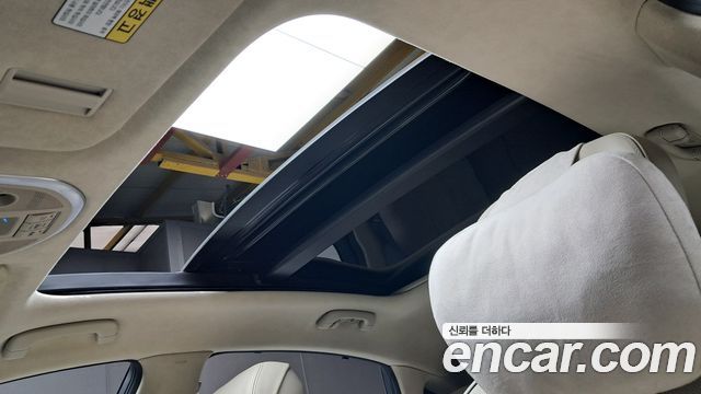 Hyundai Genesis 2015 — photo 26
