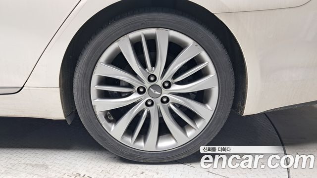Hyundai Genesis 2015 — photo 7