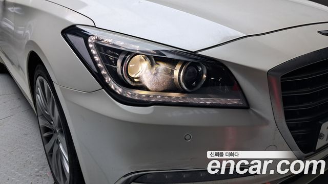 Hyundai Genesis 2015 — photo 8