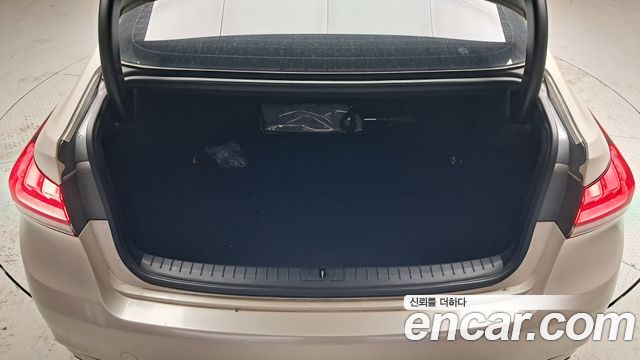 Hyundai Genesis 2015 — photo 32