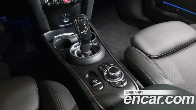 Mini Countryman 2023 — photo 9