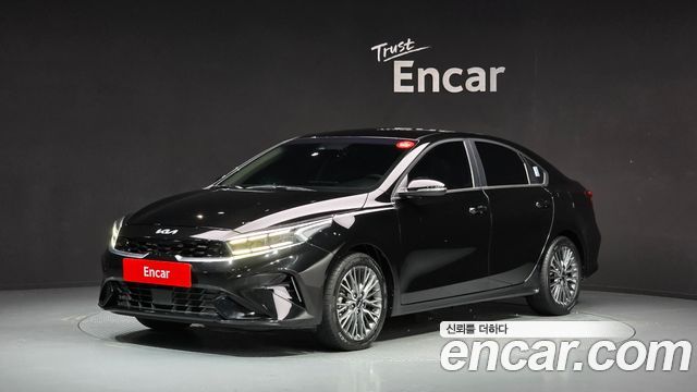 Kia K3 2023 — photo 1