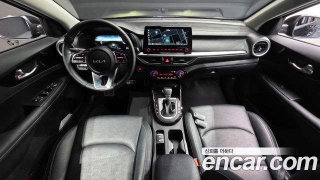 Kia K3 2023 — photo 10