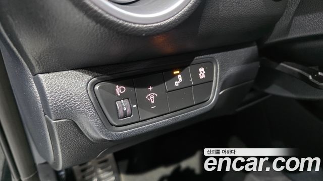 Kia K3 2023 — photo 18