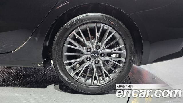 Kia K3 2023 — photo 7