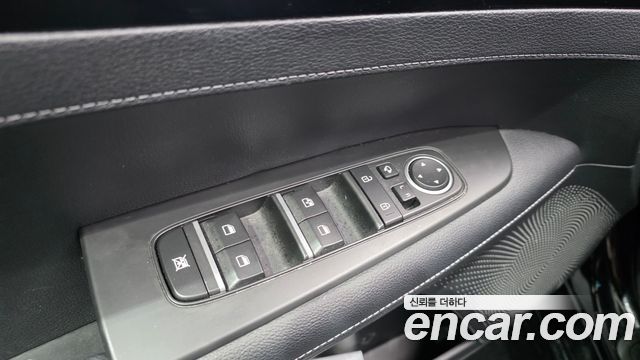 Kia K3 2023 — photo 27