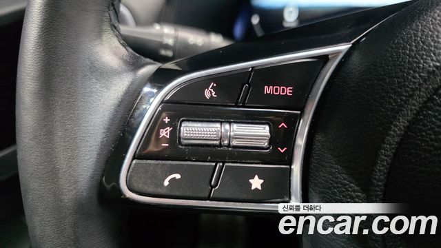 Kia K3 2023 — photo 28
