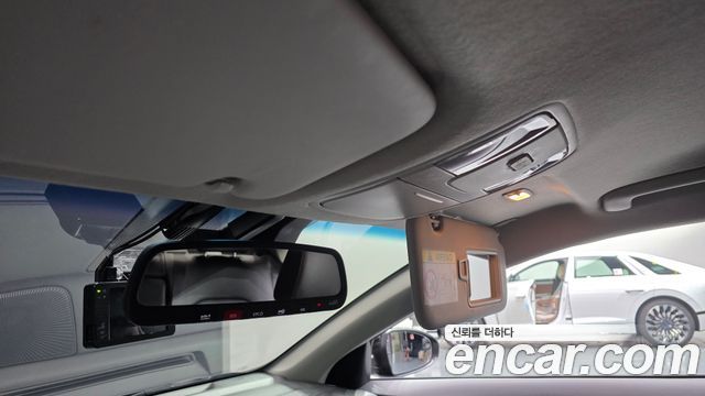 Kia K3 2023 — photo 29
