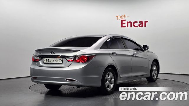 Hyundai Sonata 2013 — photo 2
