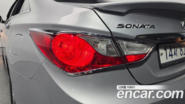 Hyundai Sonata 2013 — photo 9