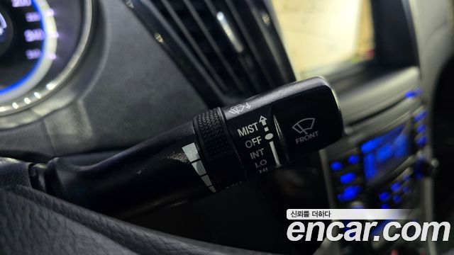 Hyundai Sonata 2013 — photo 27