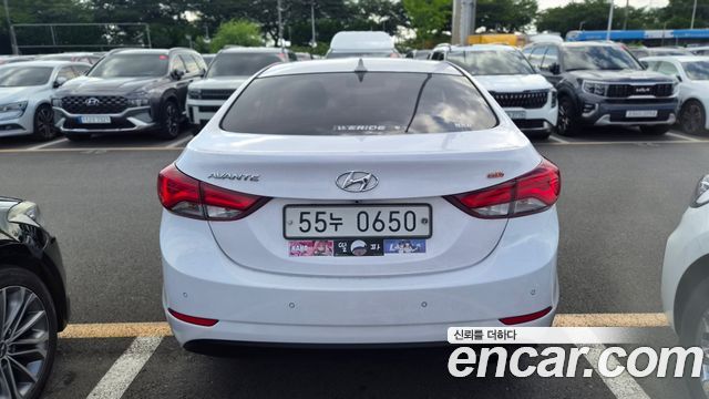 Hyundai AVANTE 2016 — photo 2