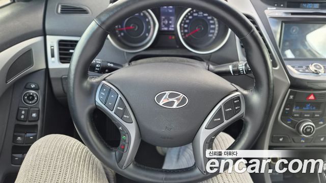 Hyundai AVANTE 2016 — photo 5