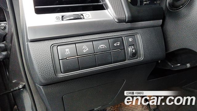 KG Mobility Rexton 2021 — photo 28