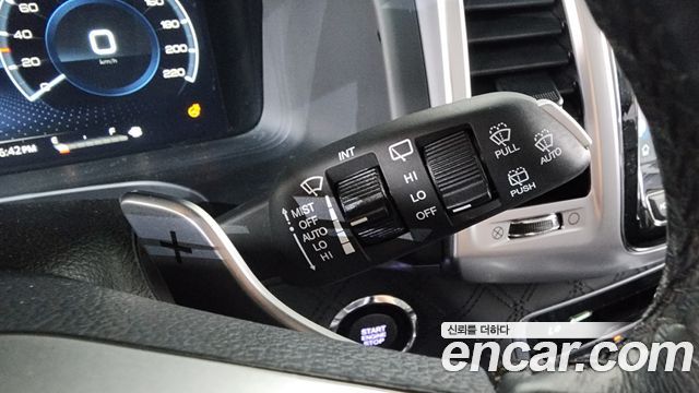 KG Mobility Rexton 2021 — photo 35