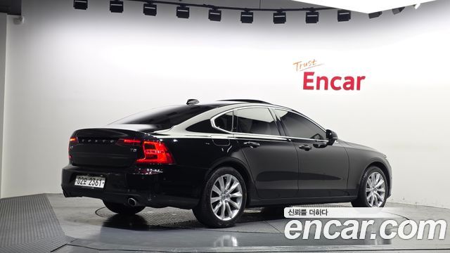 Volvo S90 2017 — photo 2