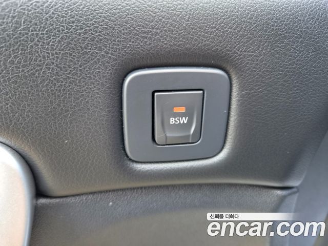 Renault Korea SM5  2016 — photo 7
