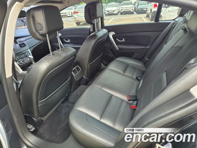 Renault Korea SM5  2016 — photo 10