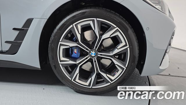 BMW 4-Series 2024 — photo 7