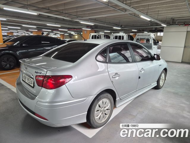 Hyundai AVANTE 2013 — photo 7