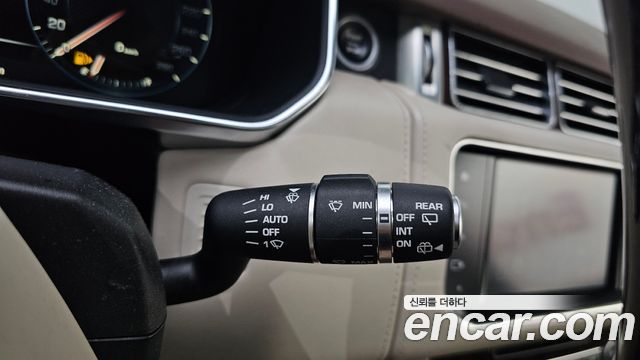 Land Rover Range Rover 2016 — photo 16