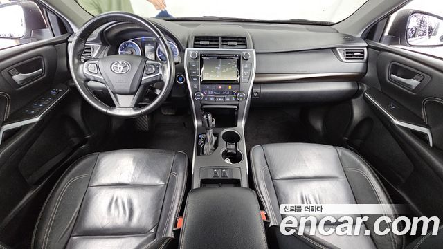 Toyota Camry 2016 — photo 7
