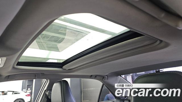Toyota Camry 2016 — photo 18