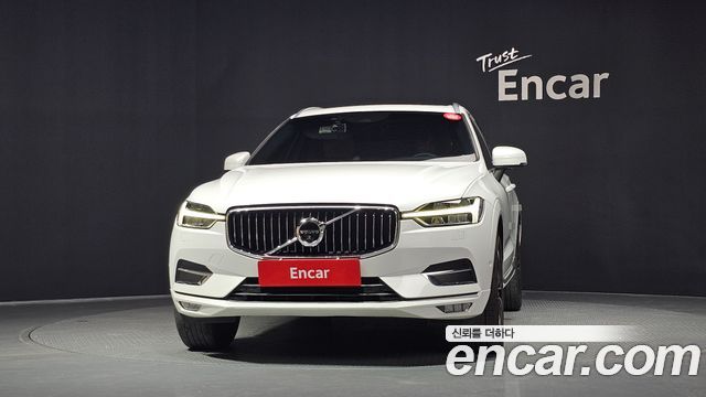 Volvo XC60 2018 — photo 3