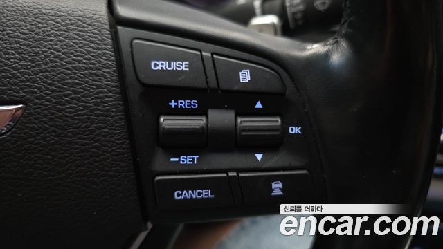 Genesis G80 2017 — photo 22